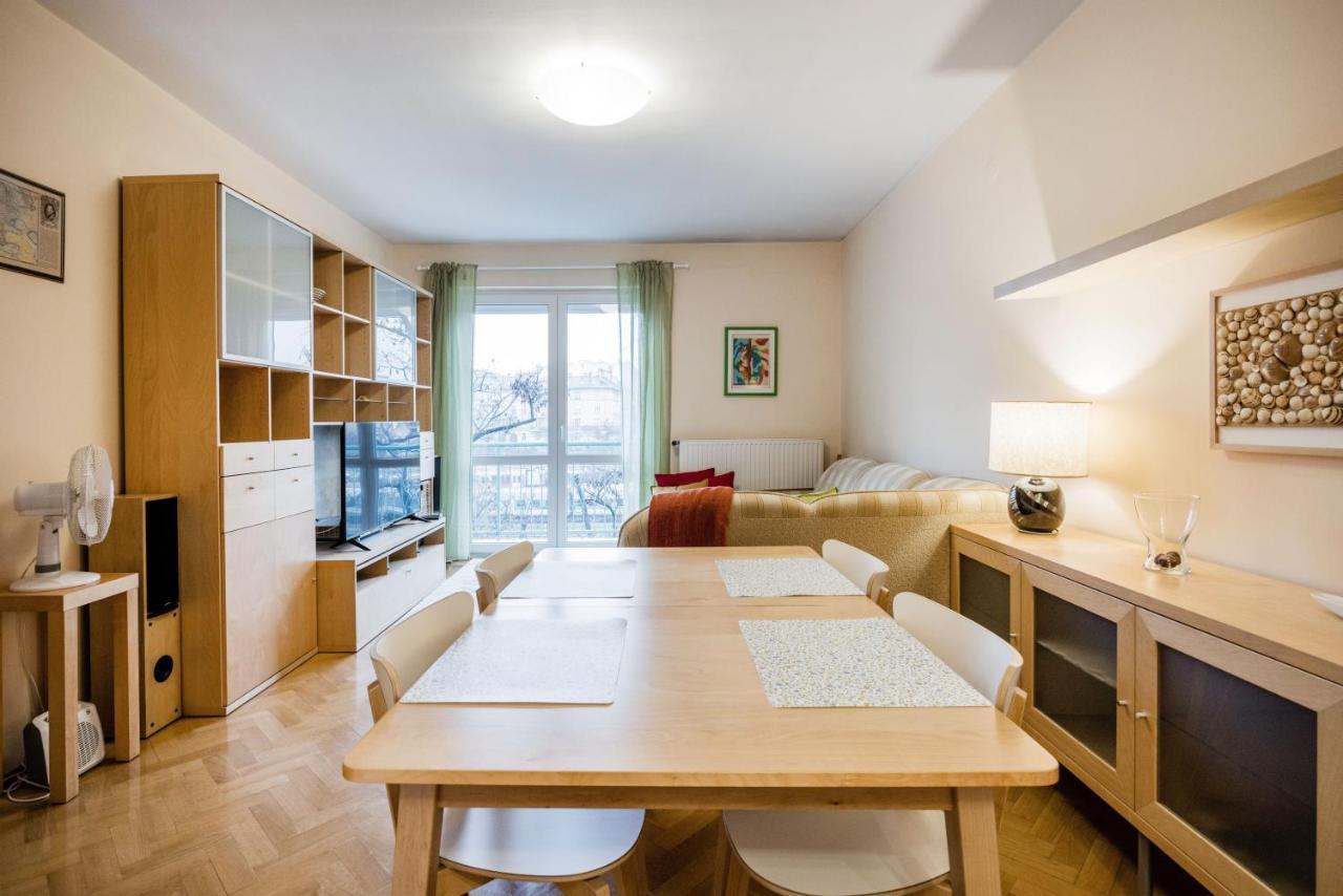 Citadel Manor Apartment Budapest Bagian luar foto