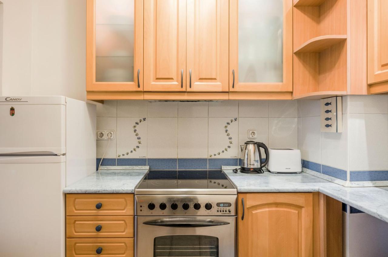 Citadel Manor Apartment Budapest Bagian luar foto