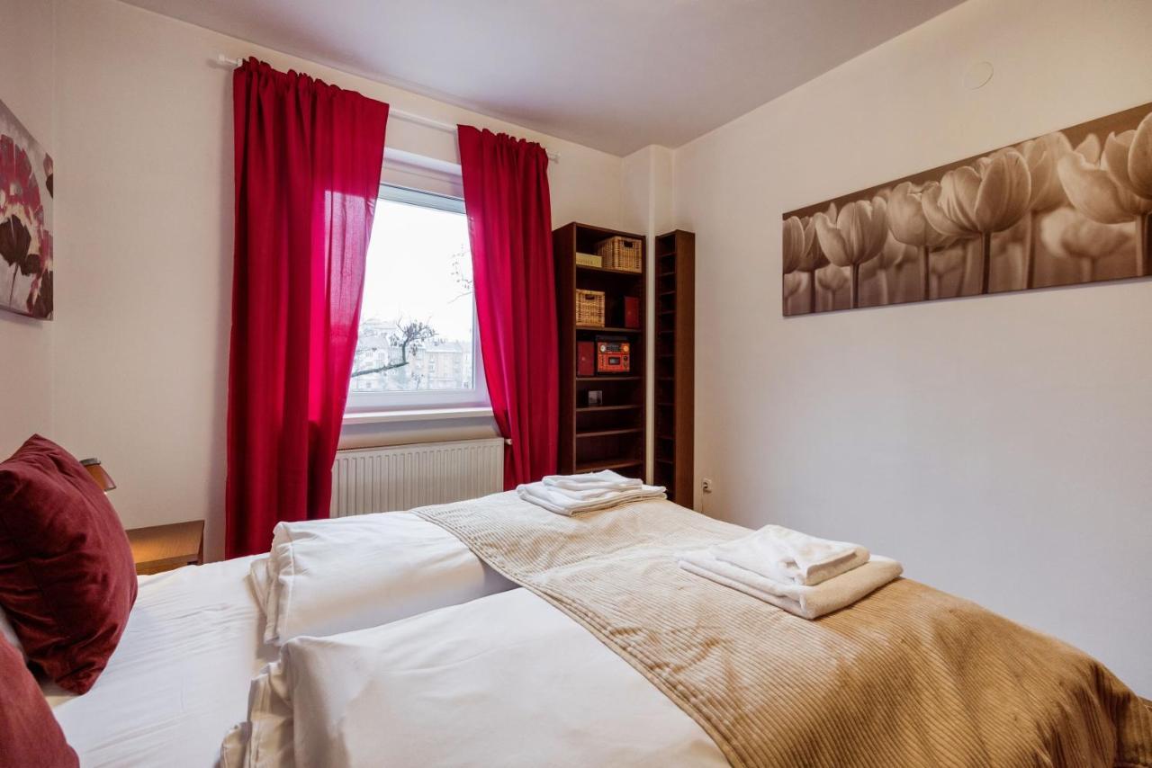 Citadel Manor Apartment Budapest Bagian luar foto