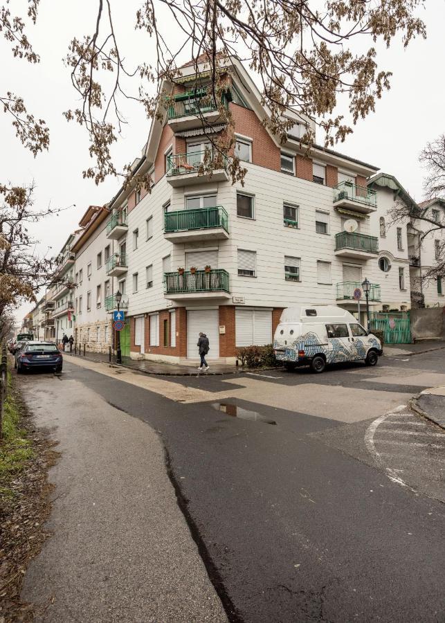 Citadel Manor Apartment Budapest Bagian luar foto
